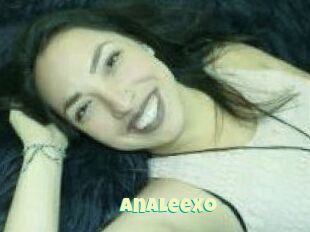 AnaLeeXo