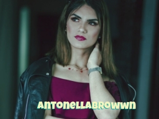 AntonellaBrowwn