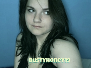 Bustyhoney19