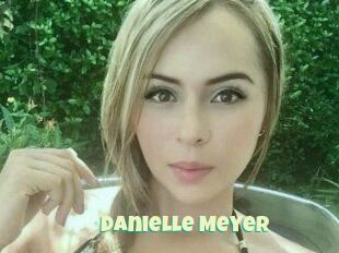 Danielle_Meyer
