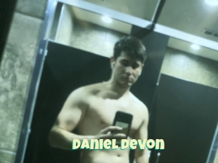 Daniel_devon