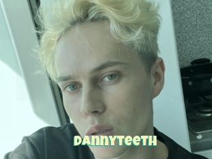 Dannyteeth