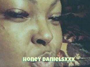 Honey_DanielsXXX