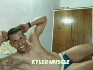 KYLER_MUSCLE