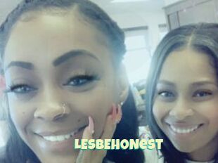 LESBEH0Nest