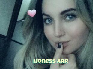 Lioness_arr