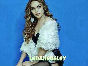 LunaHensley