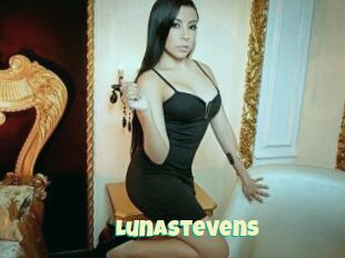 LunaStevens