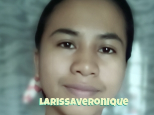 Larissaveronique