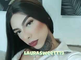 Laurasweett19