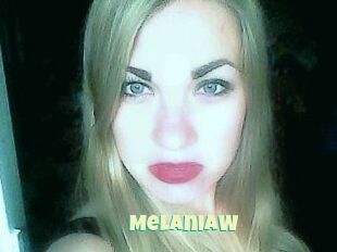 MelaniaW