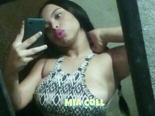 Mia_Coll