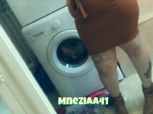 Mneziaa41
