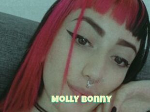 Molly_Bonny