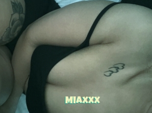 Miaxxx
