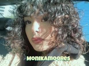 Monikamoores