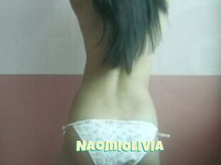 Naomi_Olivia
