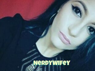 NerdyWifey
