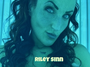 Riley_sinn