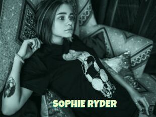 SOPHIE_RYDER