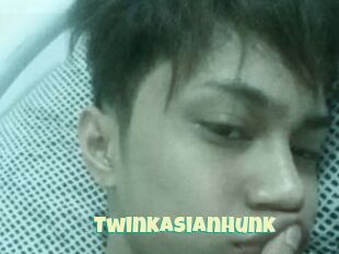 TwinkAsianHunk