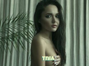 Tnia