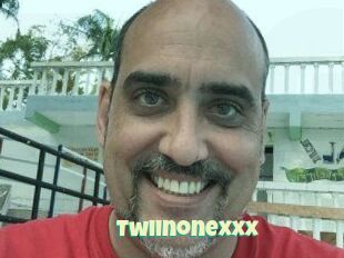 Twiinonexxx